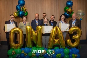 Diretoria IOP recebendo certificado ONA 3